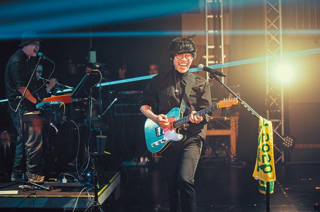 盧廣仲近來行程滿滿，展現人氣王魅力。（添翼創越工作室提供）