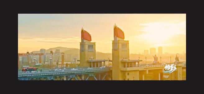 南京摄影师3年航拍南京，刷屏朋友圈。