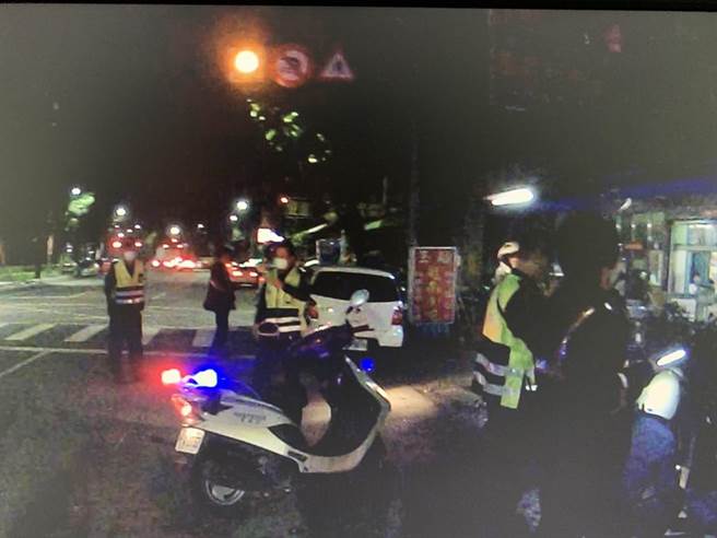 高市小港区昨天深夜爆发移工斗殴事件，未料消防局通报系统上却显示「急病」，令媒体质疑。（柯宗纬翻摄）