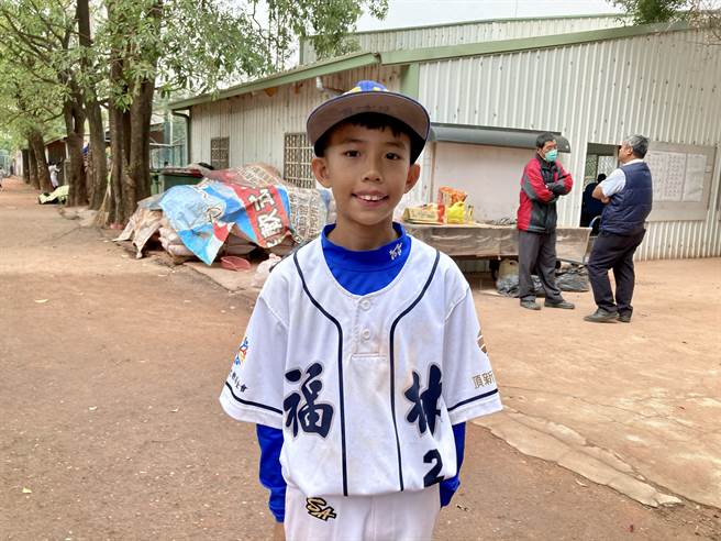 福林白队先发投手白盛晏在16强赛完投仅失1分，率队闯进8强。（邓心瑜摄）