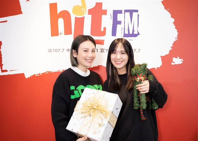 孫盛希上娃娃節目宣傳最新專輯《出沒地帶 Where is SHI?》。（照片提供：Hit Fm聯播網）