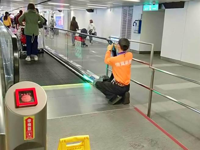 交通场站防群聚，交通部重申落实防疫工作。（台铁局提供）