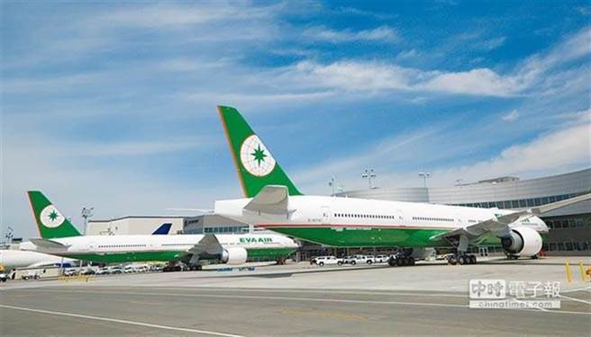 案765紐籍機師害慘台灣防疫，遭重罰30萬元，衛生局也在昨天傍晚確認罰款金額入帳。(圖／本報資料照)