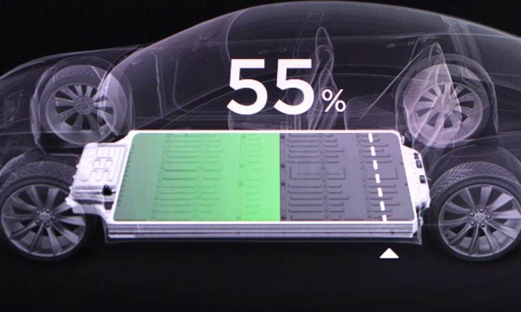 特斯拉明年會有 LG 新電池！鎳鈷錳鋁配方有更高能量密度，續航力可達 600 公里