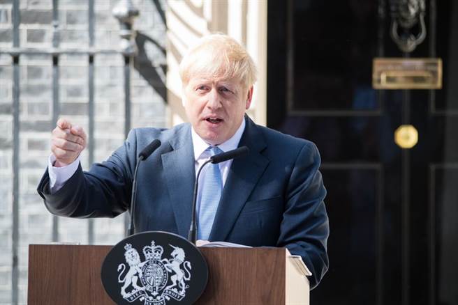 英國首相強生（Boris Johnson）今天宣布與布魯塞爾達成協議後，他表示英國國會將於30日針對是否批准與歐洲聯盟達成的貿易協議進行表決。（達志影像／shutterstock提供）