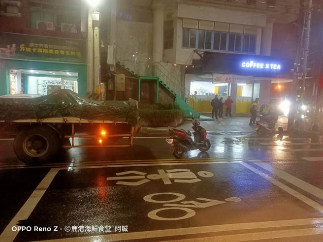 鹿港这起车祸，造成一名骑士不幸身亡。（图／翻摄自我爱鹿港小镇）