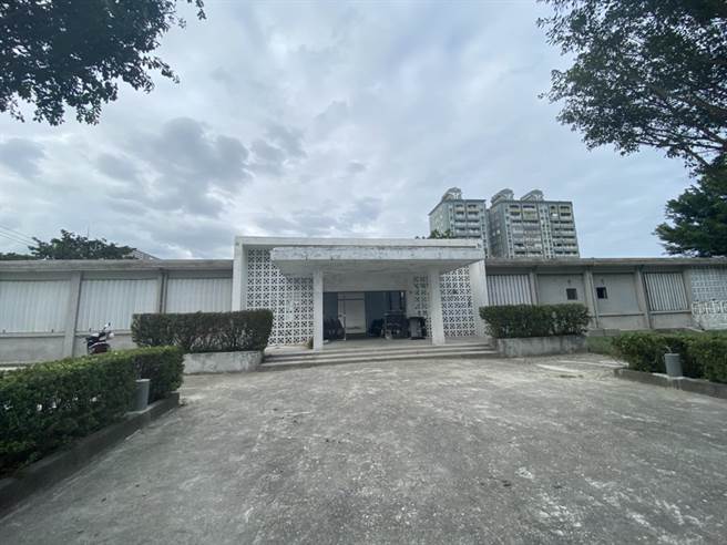 花莲青创基地，是一处经济部标准检验局的旧厅舍，面向花莲港太平洋。（县府提供／王志伟花莲传真）