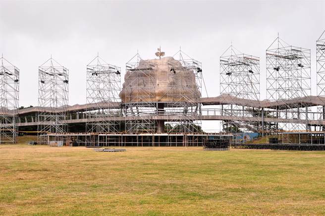 阿妹跨年演唱會進入倒數階段，卻傳出新冠肺炎本土案例，針對進入會場是否量體溫，台東縣府25日決議入場一律量體溫，超過攝氏37度禁止入場。（台東縣政府提供／蔡旻妤台東報導）