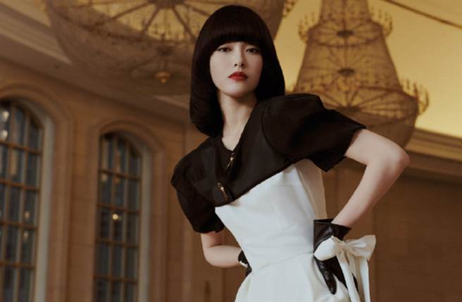 37岁大陆女星唐嫣在今年2月证实升下女儿的喜讯，后续火速回归演艺圈赚奶粉钱。（图／摘自微博@SoFigaro中文版）