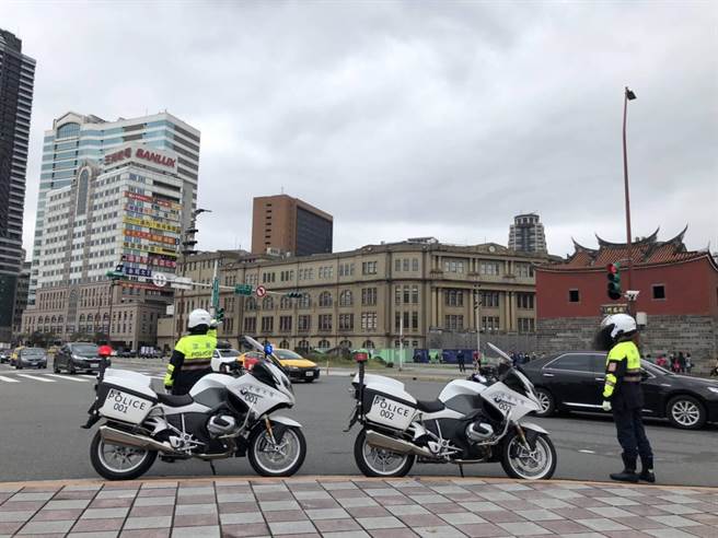 近日私人运具增加，北市警成立交通快打机动队，加强交通疏导。（北市交大提供／张薷台北传真）