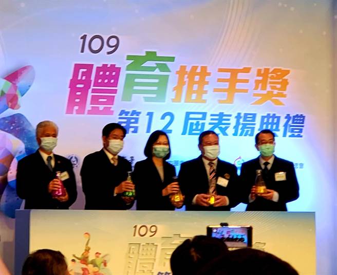 总统：国家运动园区第三期计画  协助选手备战。曾薏苹摄