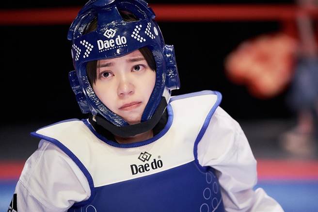 郭雪芙带伤上场比赛。（八大提供）