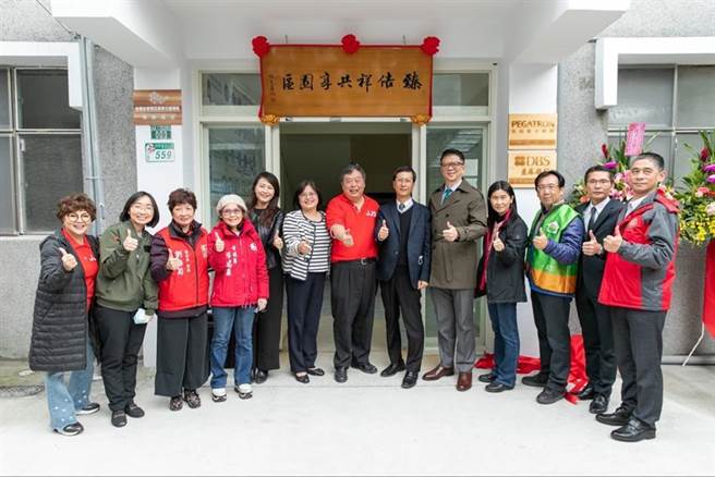 在各界支持及赞助下，食物银行共享园区台北旗舰店25日正式成立。图／陈碧芬