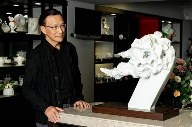 王侠军耗时10年的新作「迎」、「风之华」初亮相。图／八方新气提供