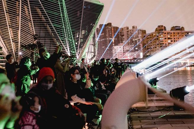 高雄跨百年启航首发。(图/高雄市政府提供)