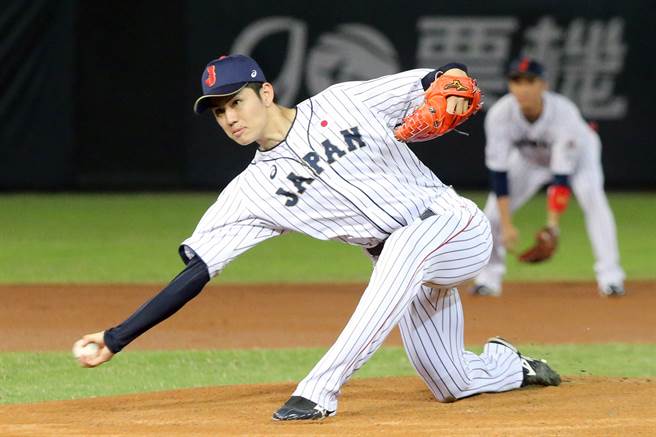 高桥礼今年担任中继投手表现不错，明年想重返先发轮值。（资料照／陈麒全摄）
