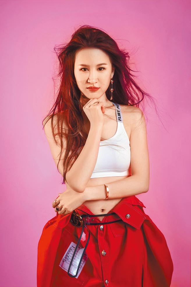 田心蕾近期正积极筹备新专辑，日前推出新歌影片。（瑞田音乐提供）