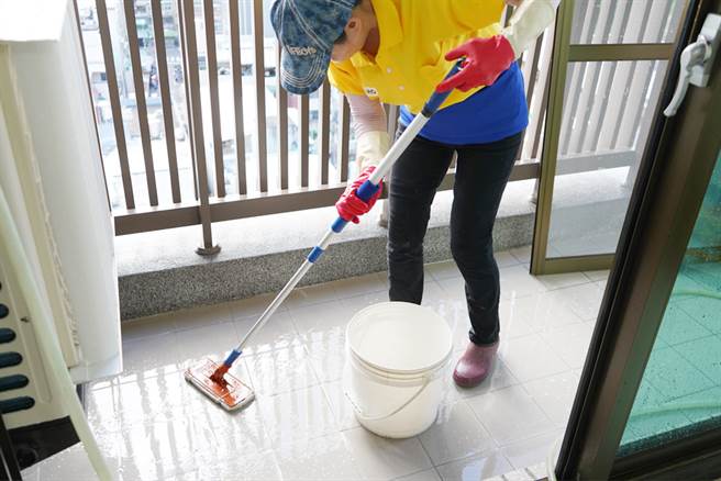 疫情“掃”盪，年前大掃除預約量增。 （圖／HoHo提供）