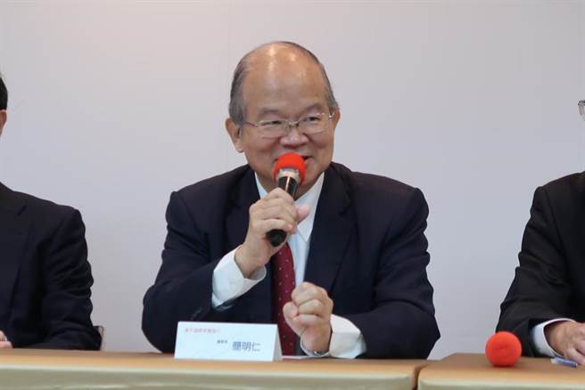 （樂天國際商業銀行董事長簡明仁。魏喬怡）
