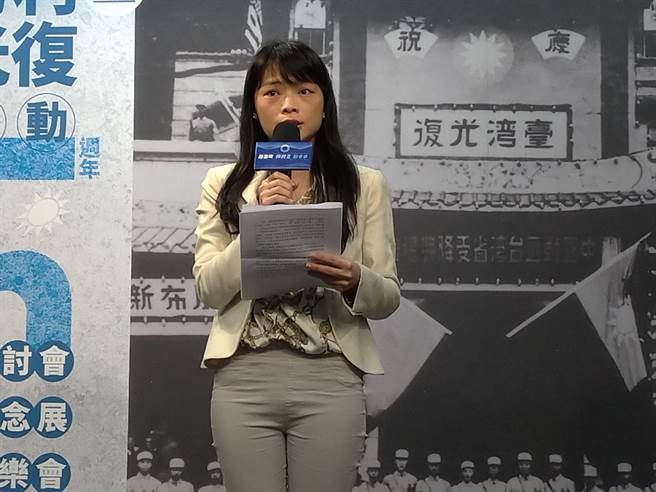 国民党号召全台22县市串连连署反美猪公投，被民进党批评「模糊焦点」，国民党发言人卢宸纬反指民进党再度扭曲国民党为民眾争取莱猪把关的行动，民进党政府在开放莱猪的争议上，面对民眾的担忧与质疑，从未正面回应。（图／黄福其摄）