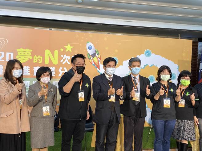 教育部今天举行2020「梦的N次方」成果发表会。（林志成摄）