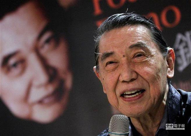 傅聪在乐坛的人缘极佳，时有聚会，指挥家巴伦波因与大提琴家杜普蕾两人之所以共谱恋曲，就是在他家中客厅相识，进而相恋。（本报资料照片）