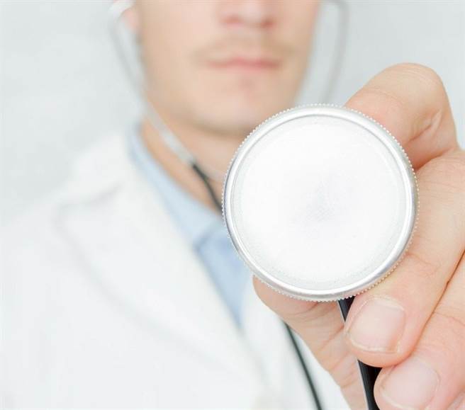 心肌梗塞装支架可一劳永逸？医师表示，「双重抗血小板疗法」也是预防復发的选项之一。(示意图/Pixabay)