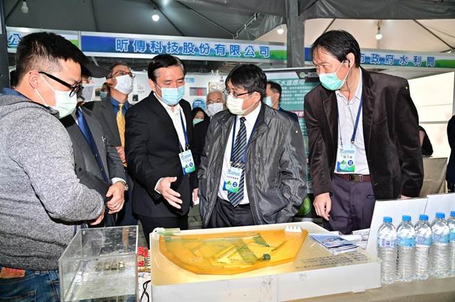 水利建设成果展分为六大主题，包括水环境、再生水、区域排水建设、污水下水道建设、防灾建设成果及水资中心暨环境教育。（卢金足摄） 