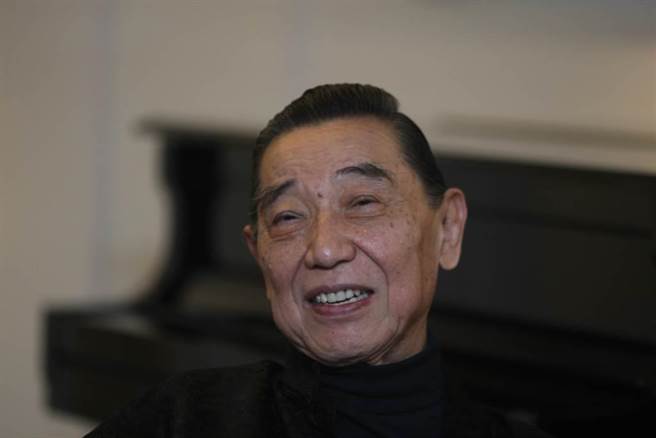 鋼琴大師傅聰除了喜愛彈琴，也熱愛教學，不吝把他的知識分享給學子。（本報資料照片）