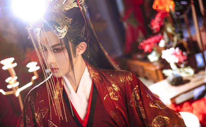 北宋大臣在靖康之變期間被逼做皇帝，直到宋朝取回政權後，他也趕緊讓出皇位，但最終仍被宋高宗賜死。(示意圖/達志影像)