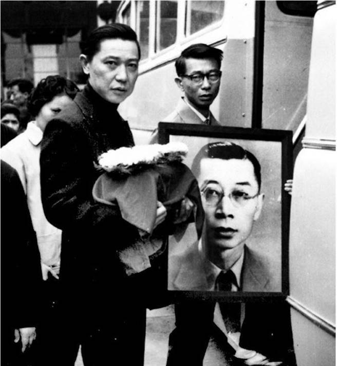 改革開放初期1979年傅雷獲得平反，上海文化界為死於文革的傅雷舉行追悼會，傅聰為此返回上海。（圖／網路）
