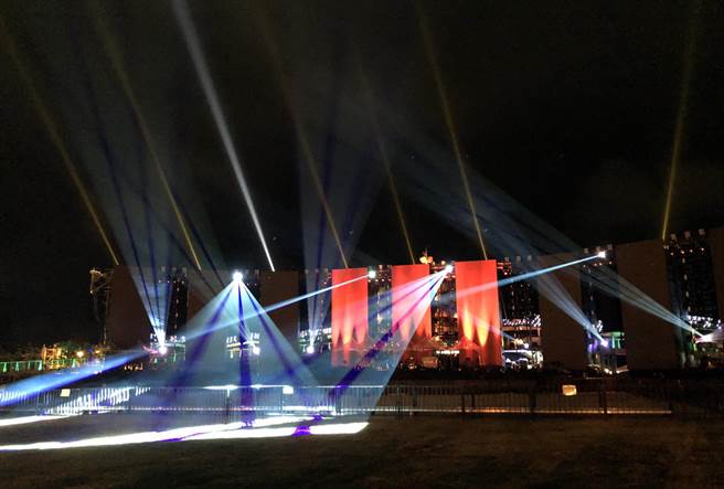 阿妹跨年演唱出現賣門票詐騙，縣府澄清活動完全免費。（莊哲權攝）