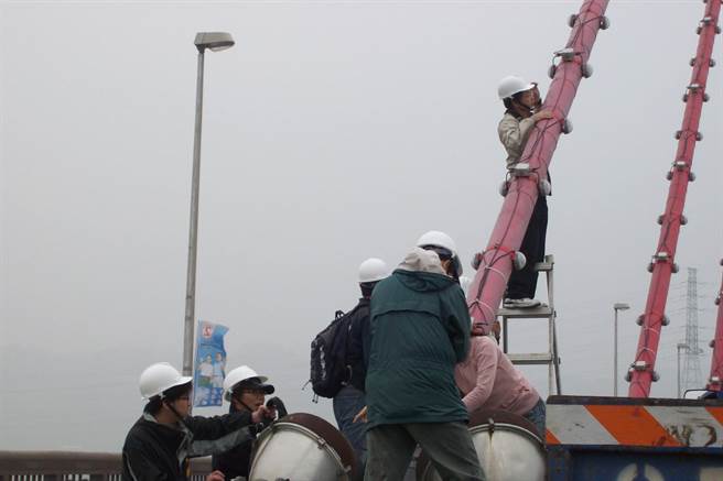 苗栗縣政府將管轄橋梁區分為北苗栗及南苗栗，各區每2年辦理定期檢測，維護橋梁與行車安全。（苗栗縣政府提供／何冠嫻苗栗傳真）