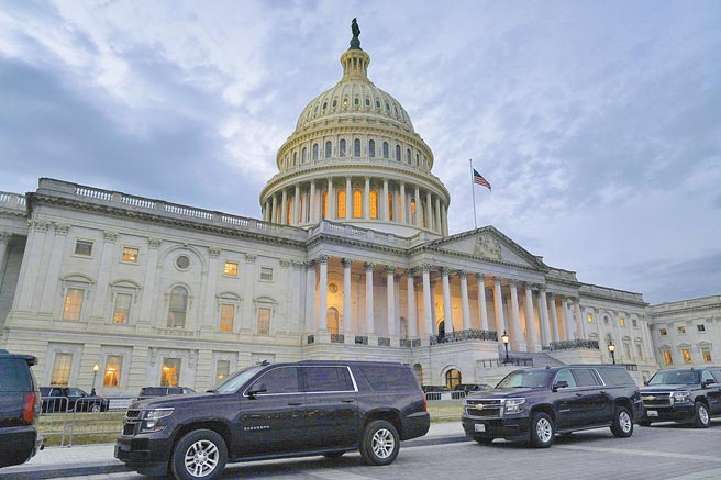 美国外交政策全国委员会期望美中台二轨对话，在两岸僵局中建立间接对话机制。图为美国国会大厦。（美联社）