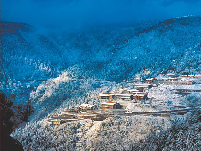 追雪趣 太平山机动管制（图：罗东林管处提供／胡健森宜兰传真）