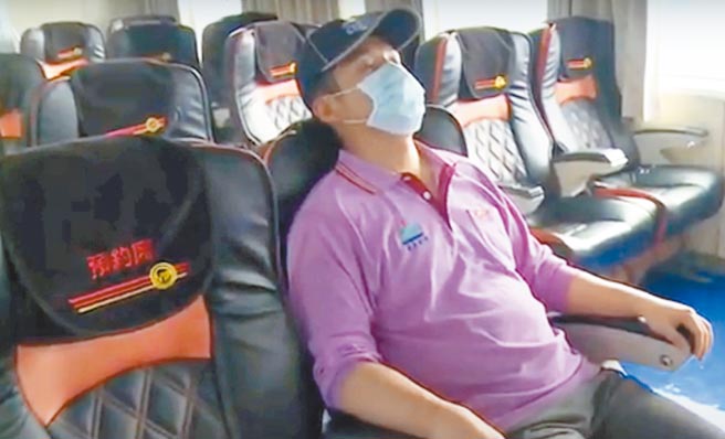 为了落实防疫，往返台东、绿岛的客轮设有隔离舱。（民眾提供／庄哲权台东传真）