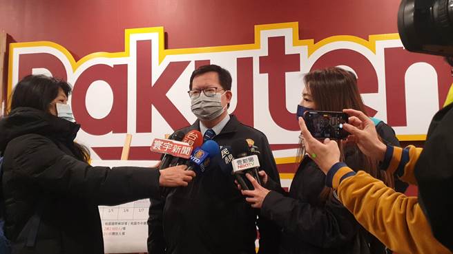 桃園市長鄭文燦今日強調將配合萊豬政策將與中央同調。（黃婉婷攝）