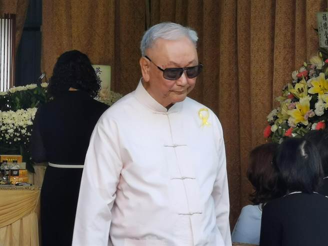 台南市玉井真理佛堂前辈堂纵火案判决出炉，佛堂负责人张和平得知讯息后说，「尊重司法单位公平的判决」，图为去年公祭时照片。（刘秀芬摄）