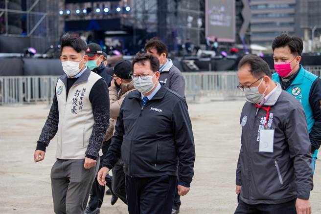 桃園市長鄭文燦今日下午前往跨年晚會視察防疫整備。（黃婉婷攝）