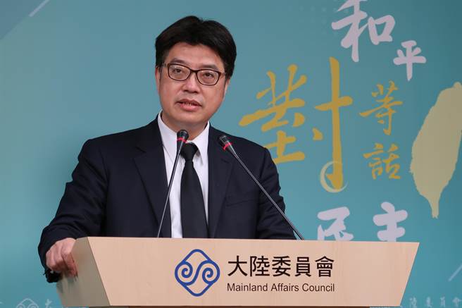 陆委会副主委邱垂正表示「请陆方不要将台湾人民视为疫苗试验的试验品」。（林至柔摄）