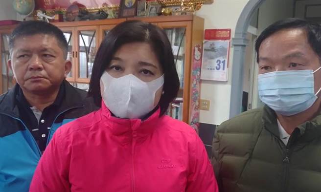 雲林縣長張麗善表示，中央放水，地方嚴格把關是地方自治的精神，希望中央懸崖勒馬，不要太過極權、鴨霸。（周麗蘭攝）