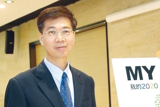 东华大学副校长朱景鹏。图／翻摄自东华大学网站