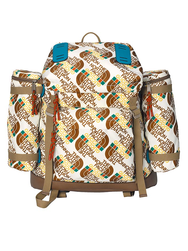 The North Face x Gucci联名印花多功能型后背包，11万700元。（Gucci提供）