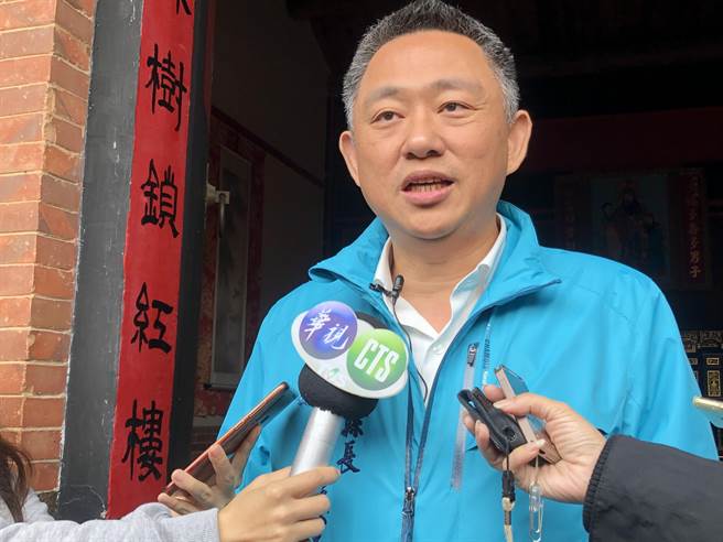 金門縣長楊鎮浯肯定蔡總統在元旦演說中向對岸遞出橄欖枝，期盼兩岸在疫情結束後磋商復航小三通。（李金生攝）