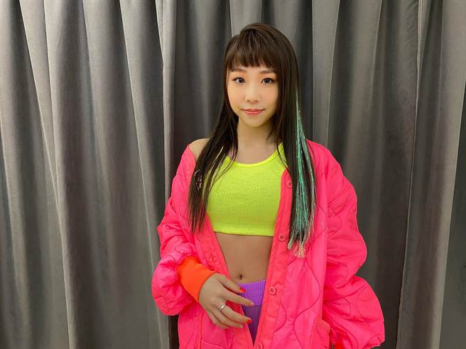 艾薇演出歌單精心規劃。（環球提供）