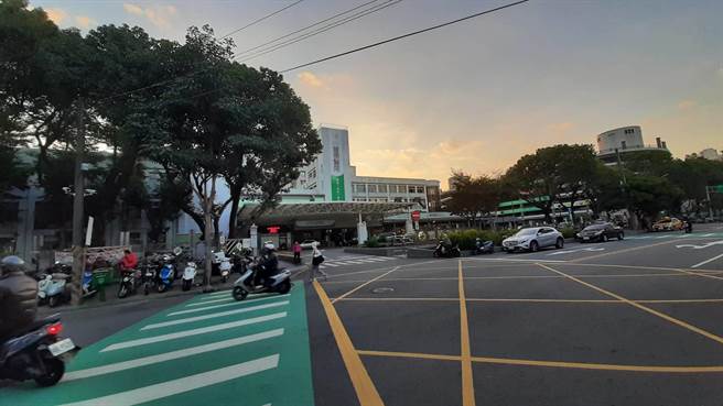 丰原医院住院病人家属将对隔壁床提告。（陈淑娥摄）