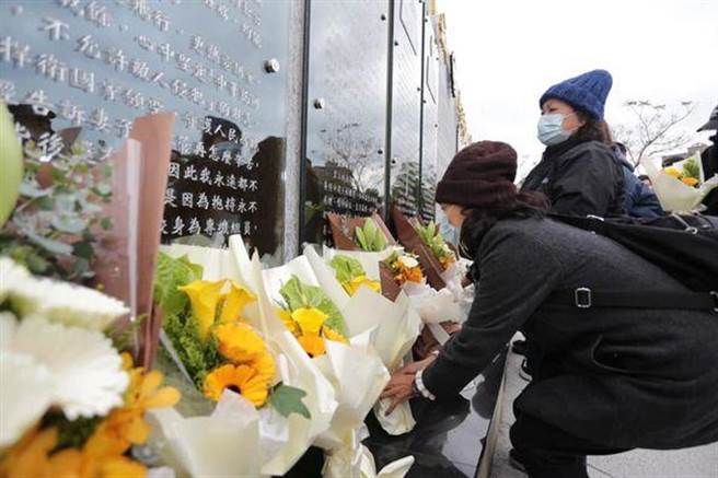 黑鷹事故週年  總統：相信在天上的國軍官兵，都會繼續照看著我們。摘自總統臉書