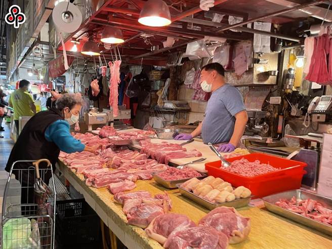 卫福部规定从今年起提供餐饮场所应标示肉品来源国。（报系资料照）