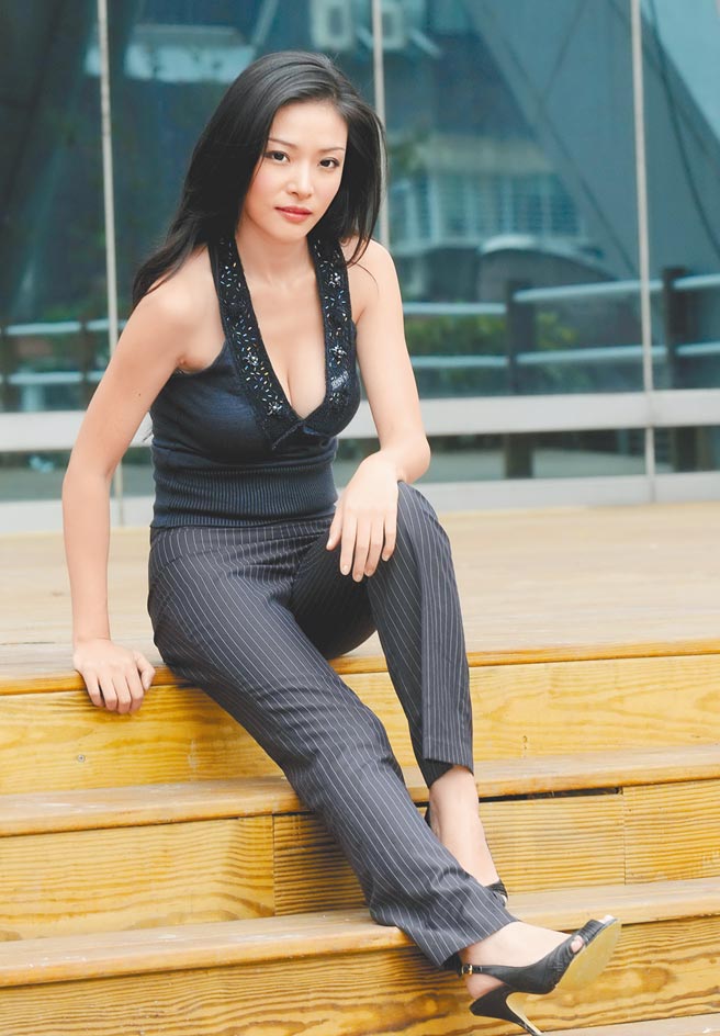 滕子萱露点照遭疯传，让她登上2009年Google十大名人搜寻榜。图片提供：中时资料库