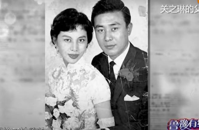 一代影帝与前妻张冰茜。(翻摄《鲁豫有约大咖一日行》YouTube影片)